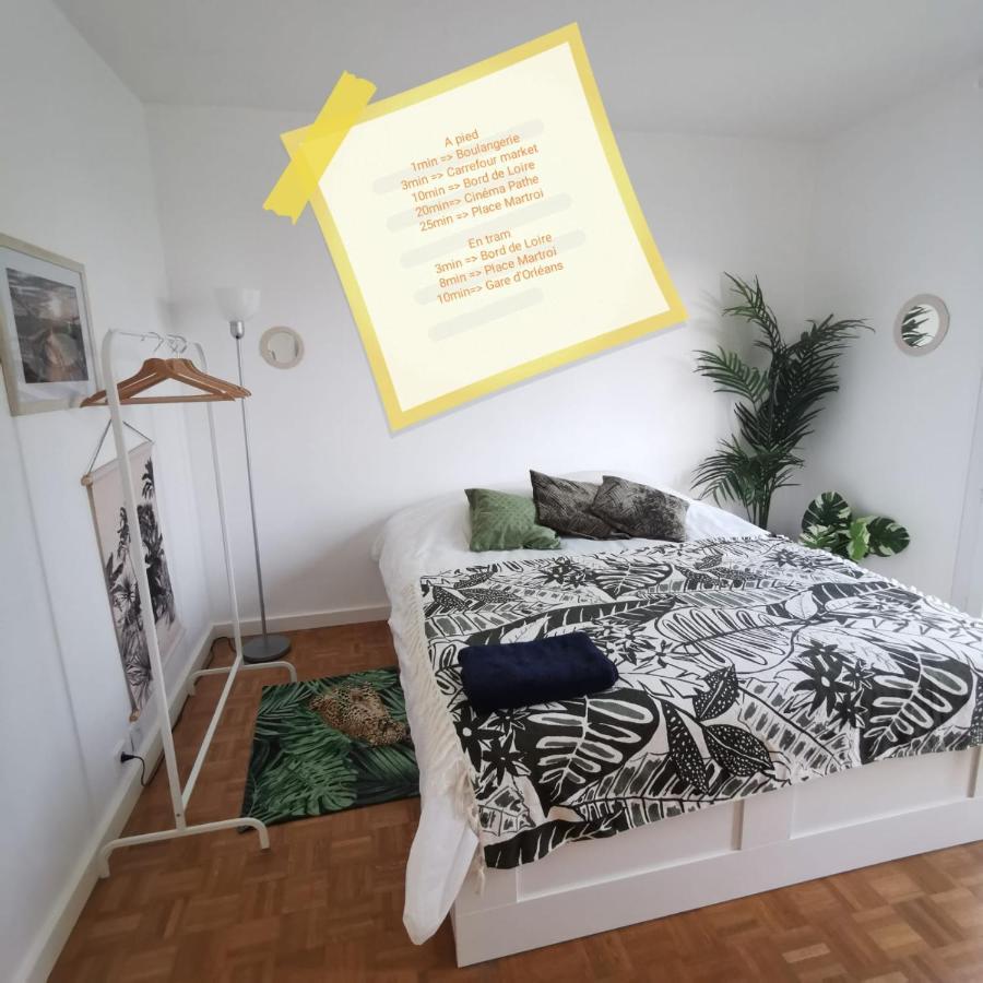 Chambre Jungle - Tout Confort Saint Marceau オルレアン エクステリア 写真